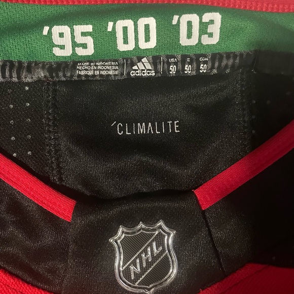 New Jersey Devils Nico Hischier Jersey - Picture 4 of 5